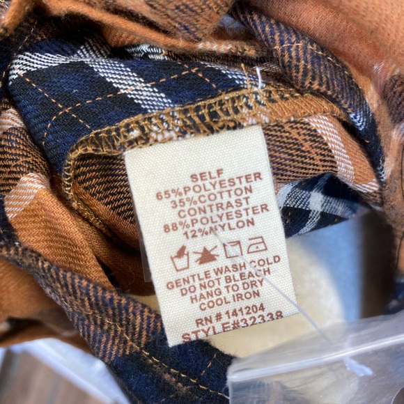 NWT Hem & Thread Starting Again Plaid Hooded Long Sleeve Flannel Top Navy/Camel - Picture 13 of 13